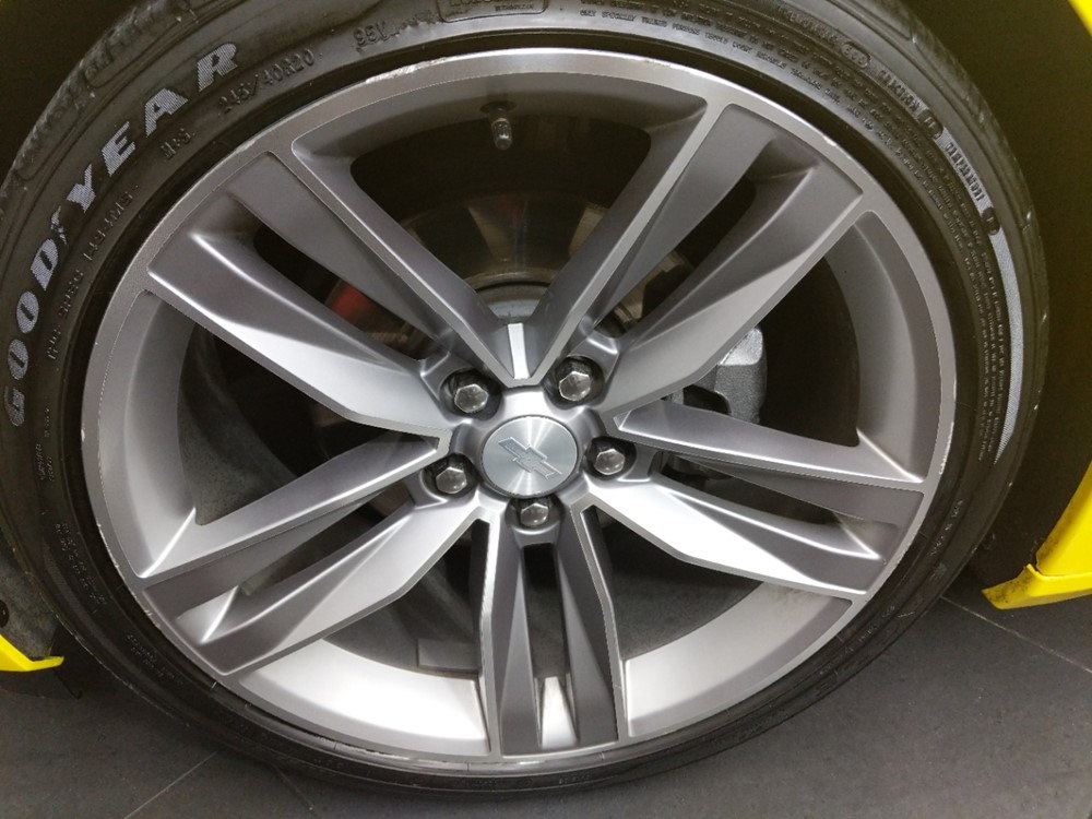 2018 Chevrolet Camaro - Wheel