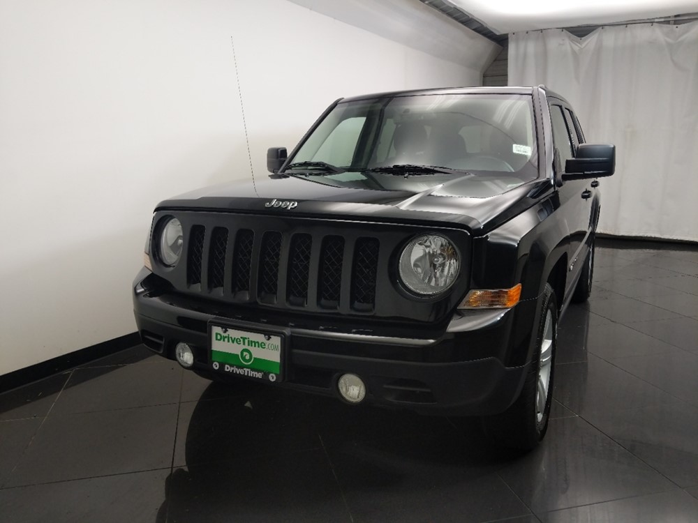 2017 Jeep Patriot - Driver Front Hood