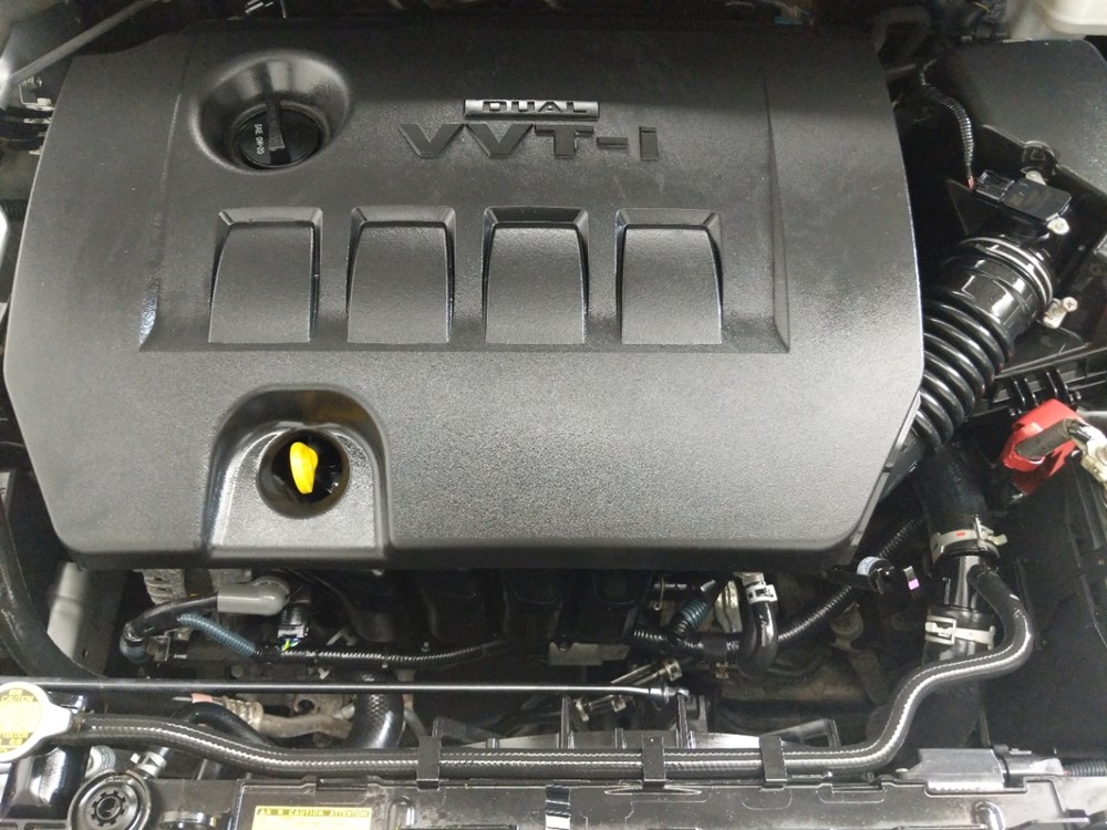 2013 Toyota Corolla - Engine