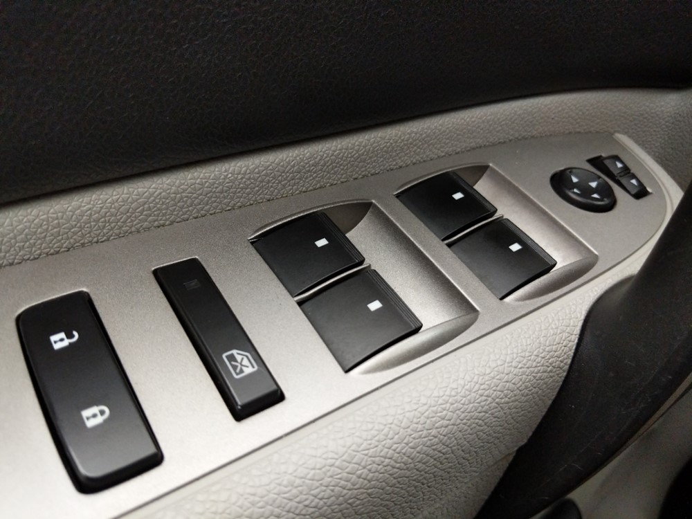2010 Chevrolet Silverado 1500 - Driver Power Windows/Lock Control