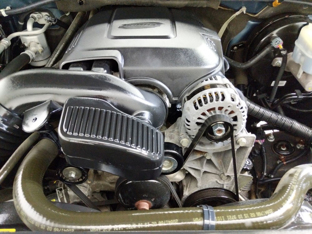 2010 Chevrolet Silverado 1500 - Engine