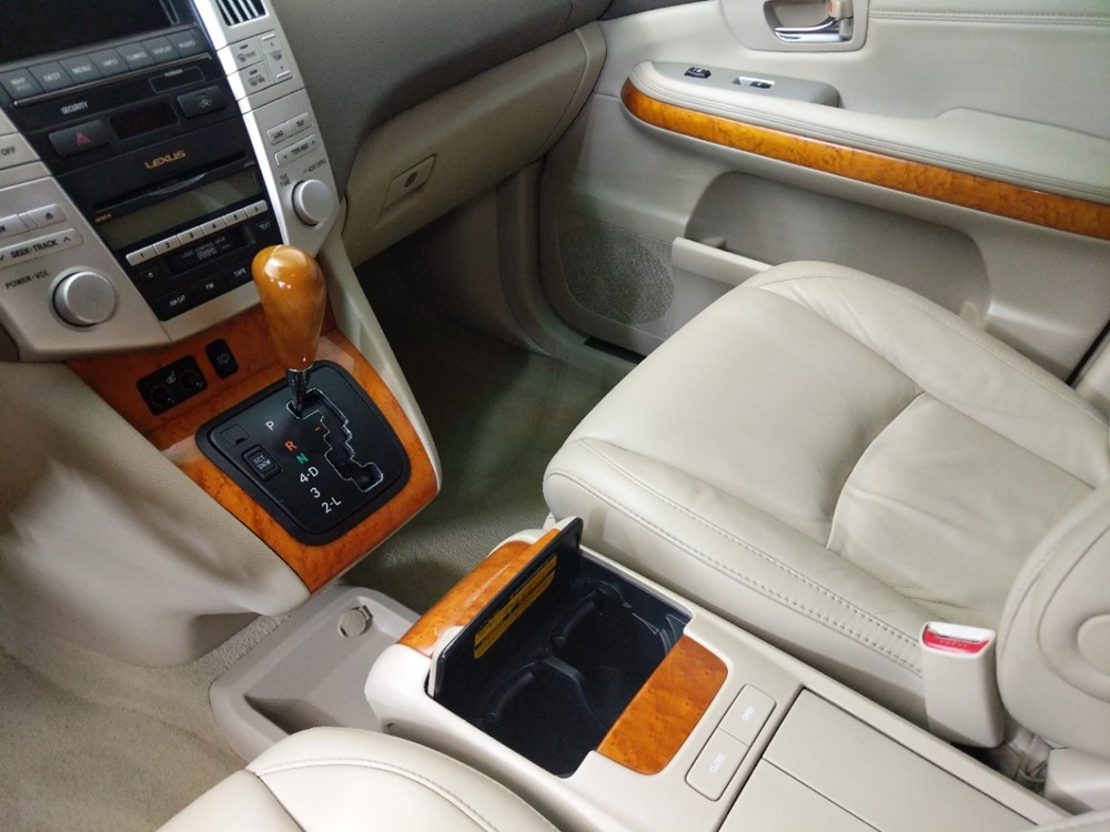 2008 Lexus RX 350 - Center Console/Cup Holders