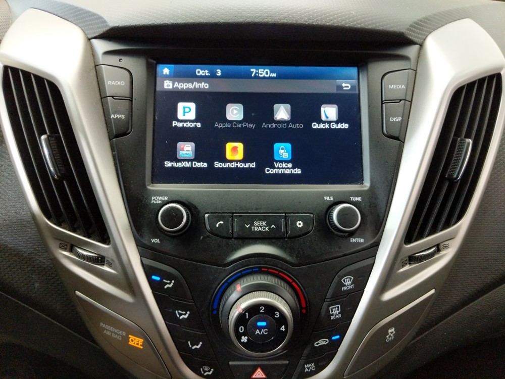 2017 Hyundai Veloster - Stereo Package