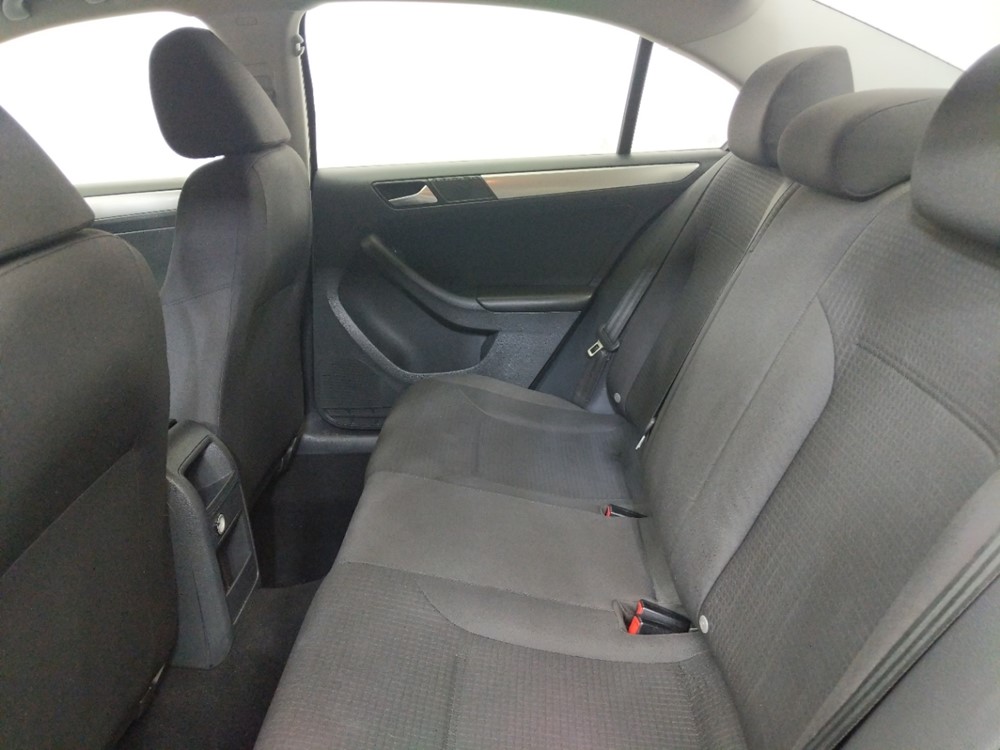 2015 Volkswagen Jetta - Driver Rear Seat