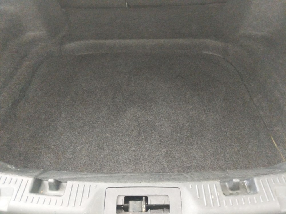 2014 Ford Taurus - Trunk