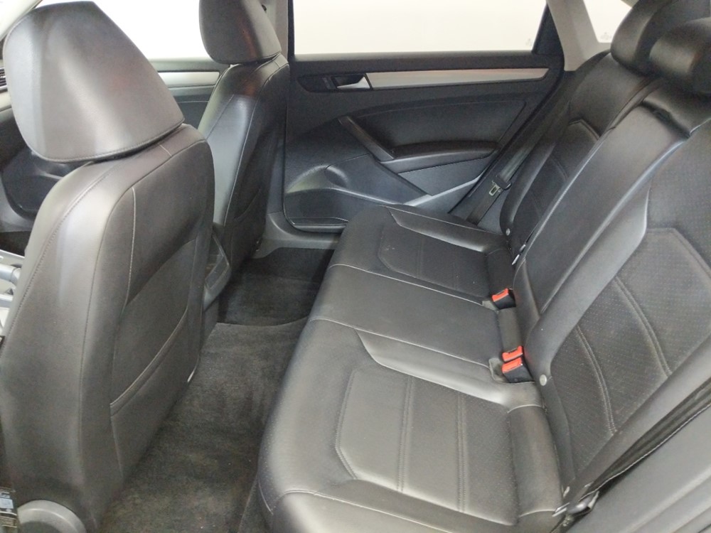2015 Volkswagen Passat - Driver Rear Seat
