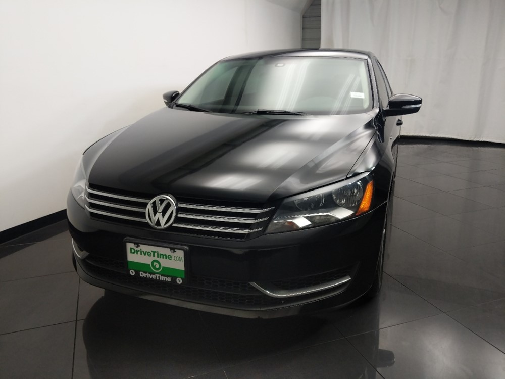 2015 Volkswagen Passat - Driver Front Hood