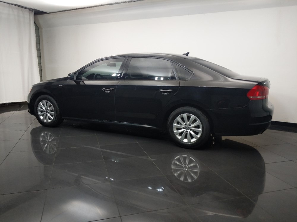 2015 Volkswagen Passat - Driver Rear Side
