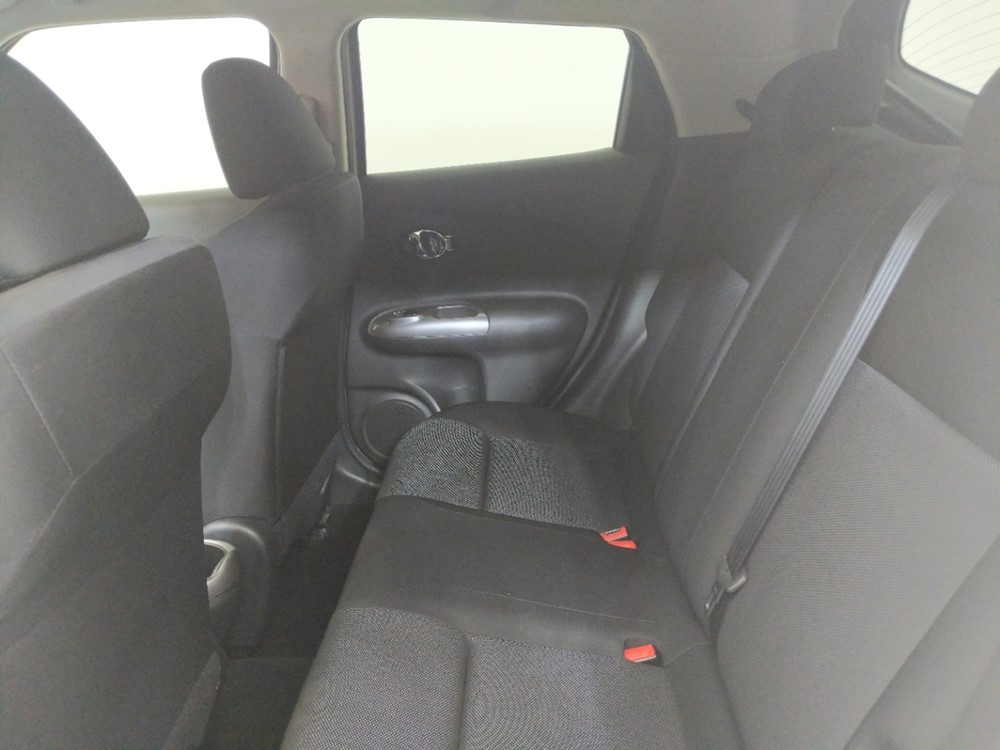 2014 Nissan JUKE - Driver Rear Seat