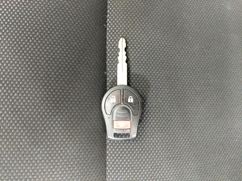 2014 Nissan JUKE - Keys