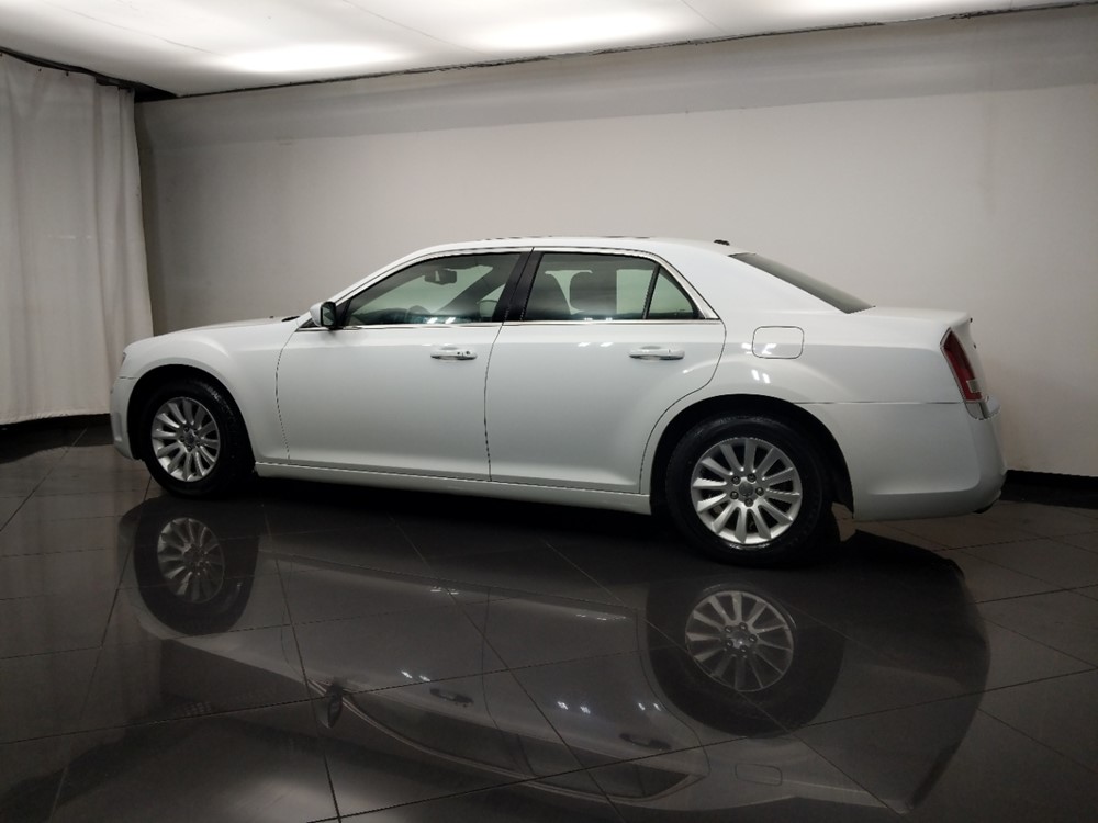 2014 Chrysler 300 - Driver Rear Side
