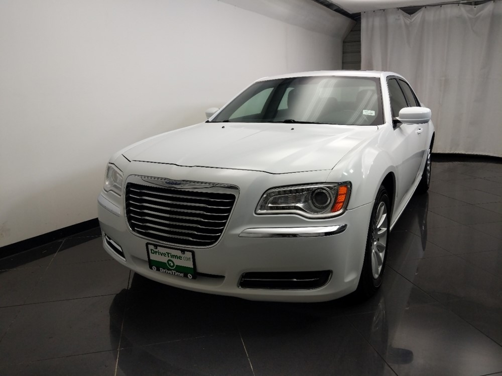 2014 Chrysler 300 - Driver Front Hood