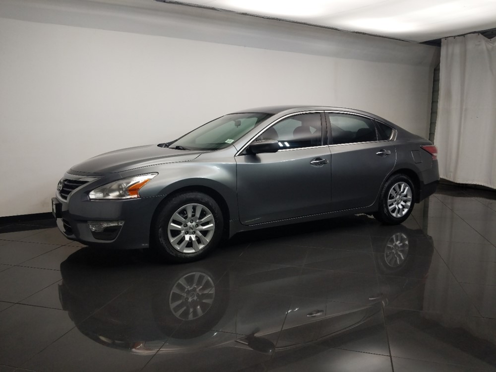 2015 Nissan Altima - Driver Front Side