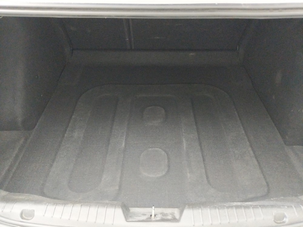 2015 Chevrolet Cruze - Trunk