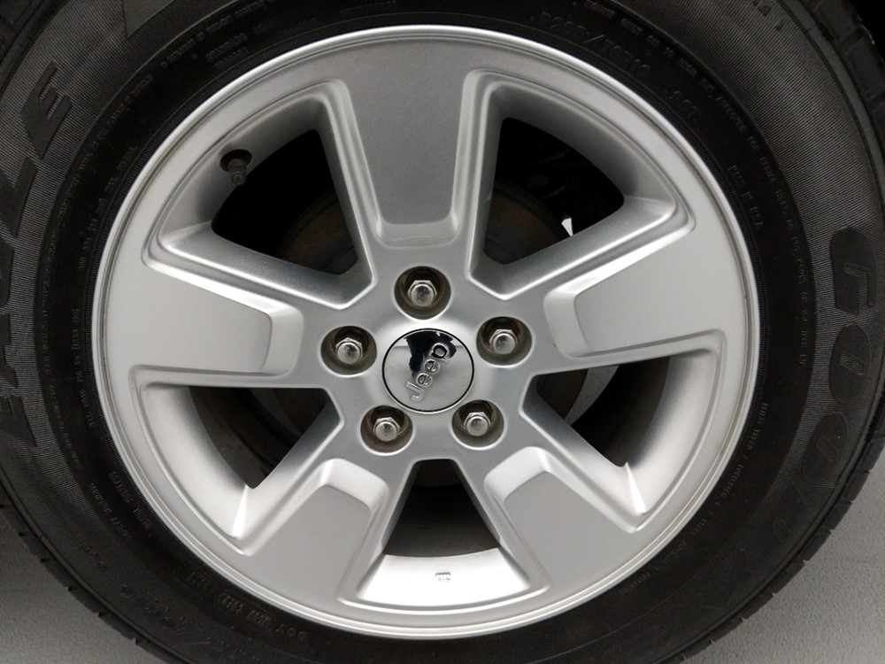 2016 Jeep Compass - Wheel