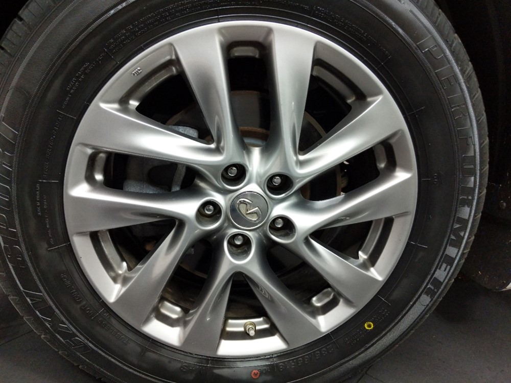 2015 INFINITI QX60 - Wheel