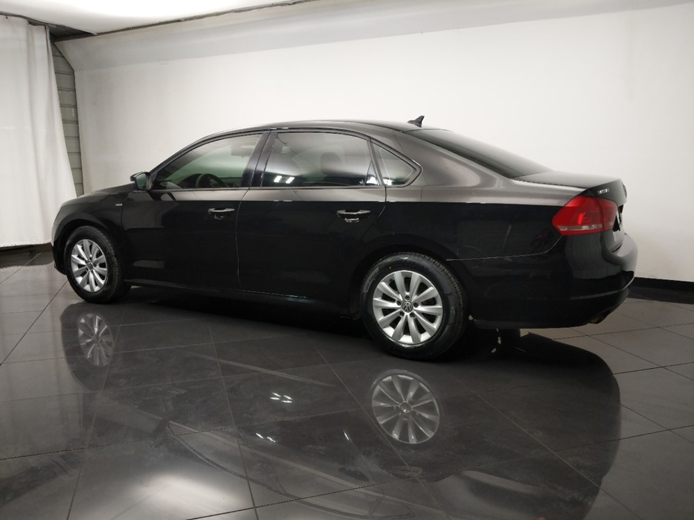 2014 Volkswagen Passat - Driver Rear Side