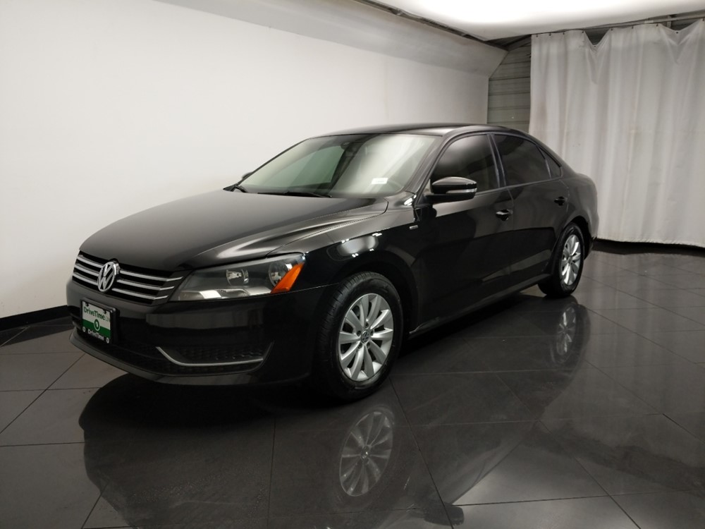 2014 Volkswagen Passat - Driver Front Bumper