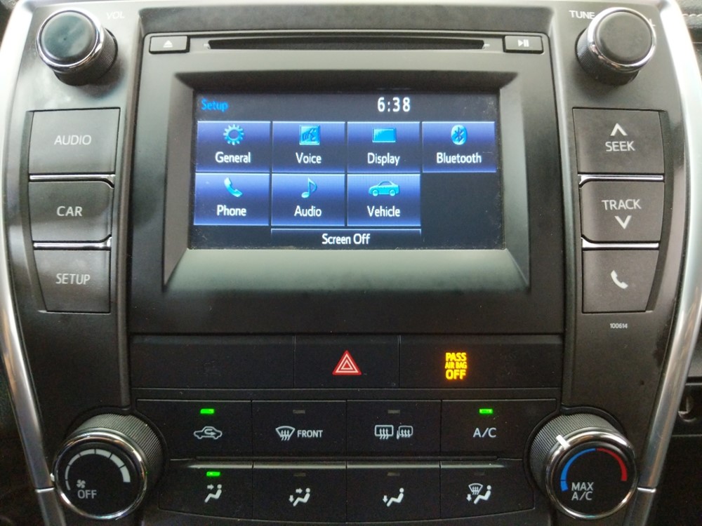 2017 Toyota Camry - Stereo Package