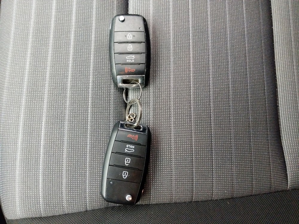 2015 Kia Forte - Keys