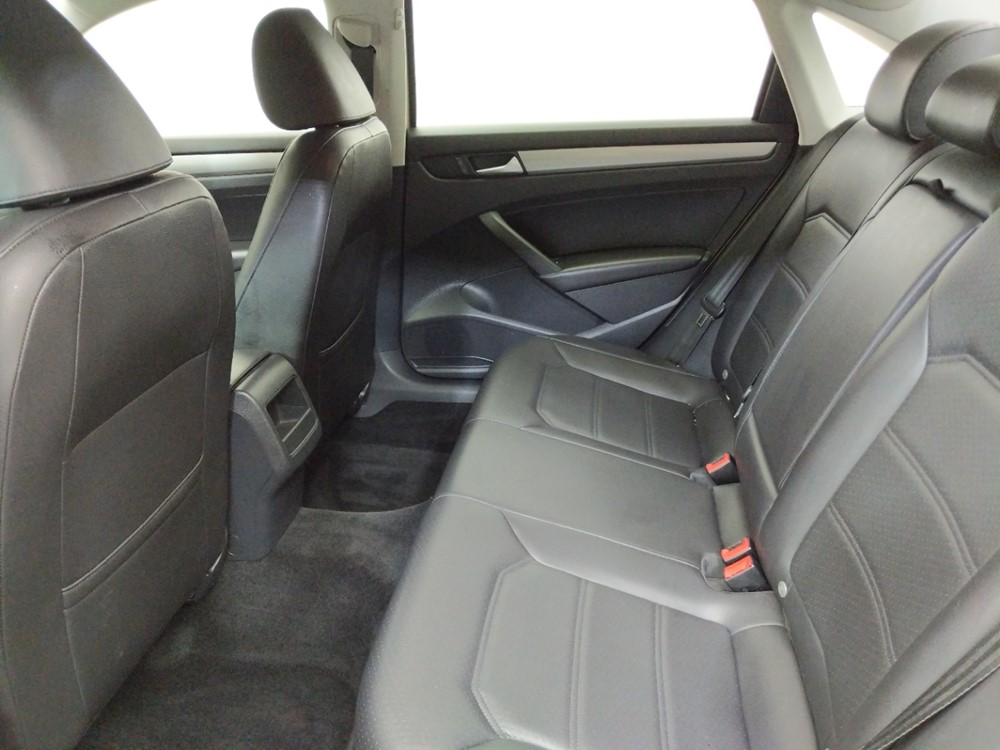 2015 Volkswagen Passat - Driver Rear Seat
