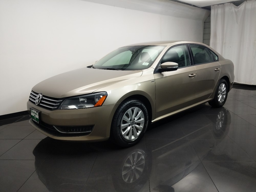 2015 Volkswagen Passat - Driver Front Bumper