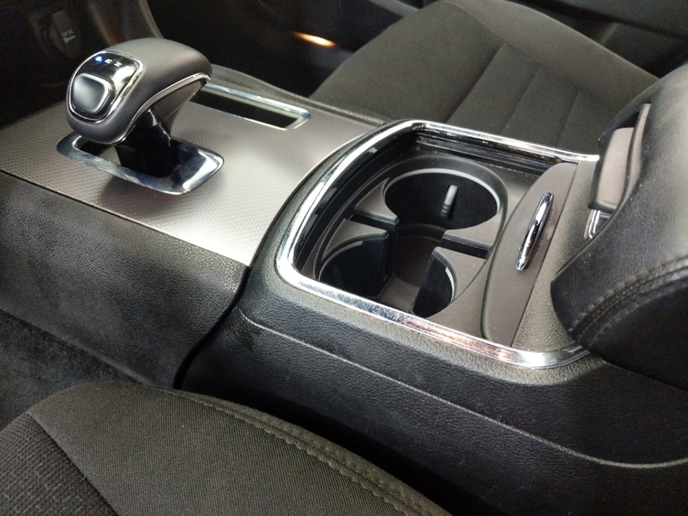 2013 Dodge Charger - Center Console/Cup Holders