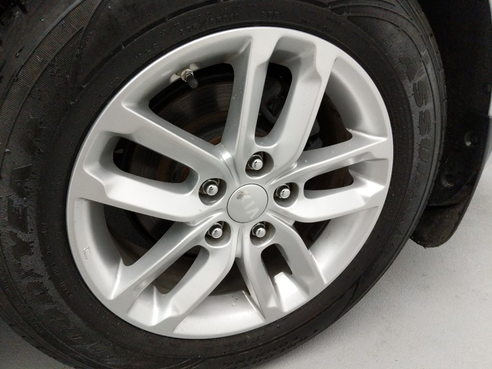 2013 Kia Optima - Wheel