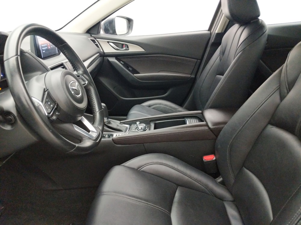 2017 Mazda Mazda3 - Driver Front Seat