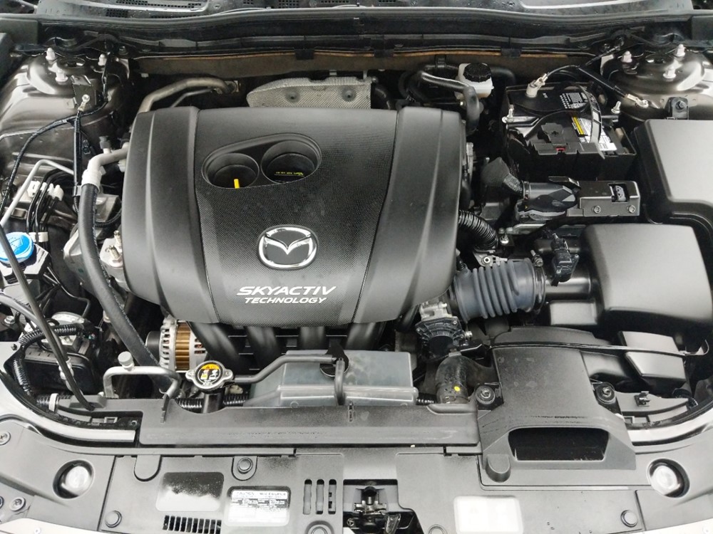 2017 Mazda Mazda3 - Engine