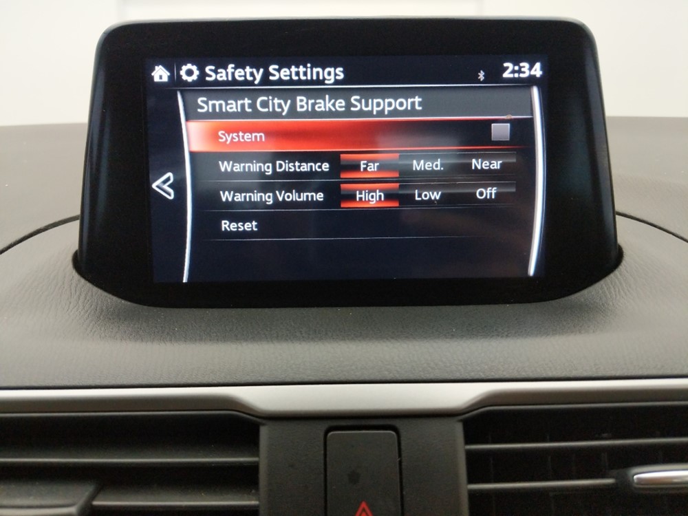 2017 Mazda Mazda3 - Stereo Package