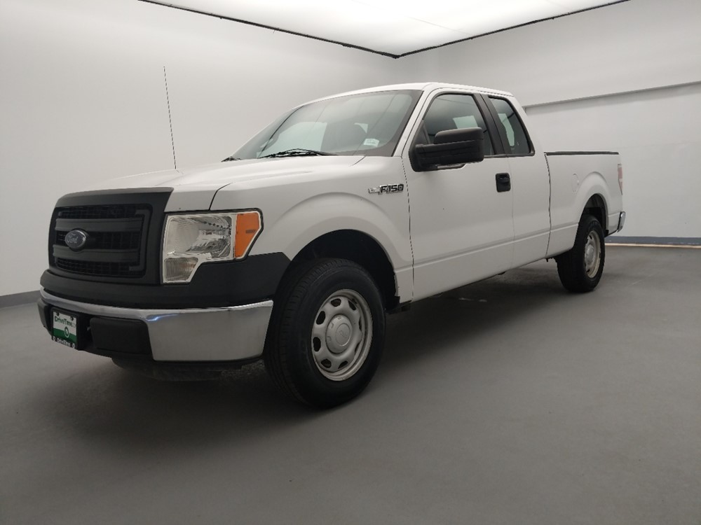 2013 Ford F-150 - Driver Front Bumper