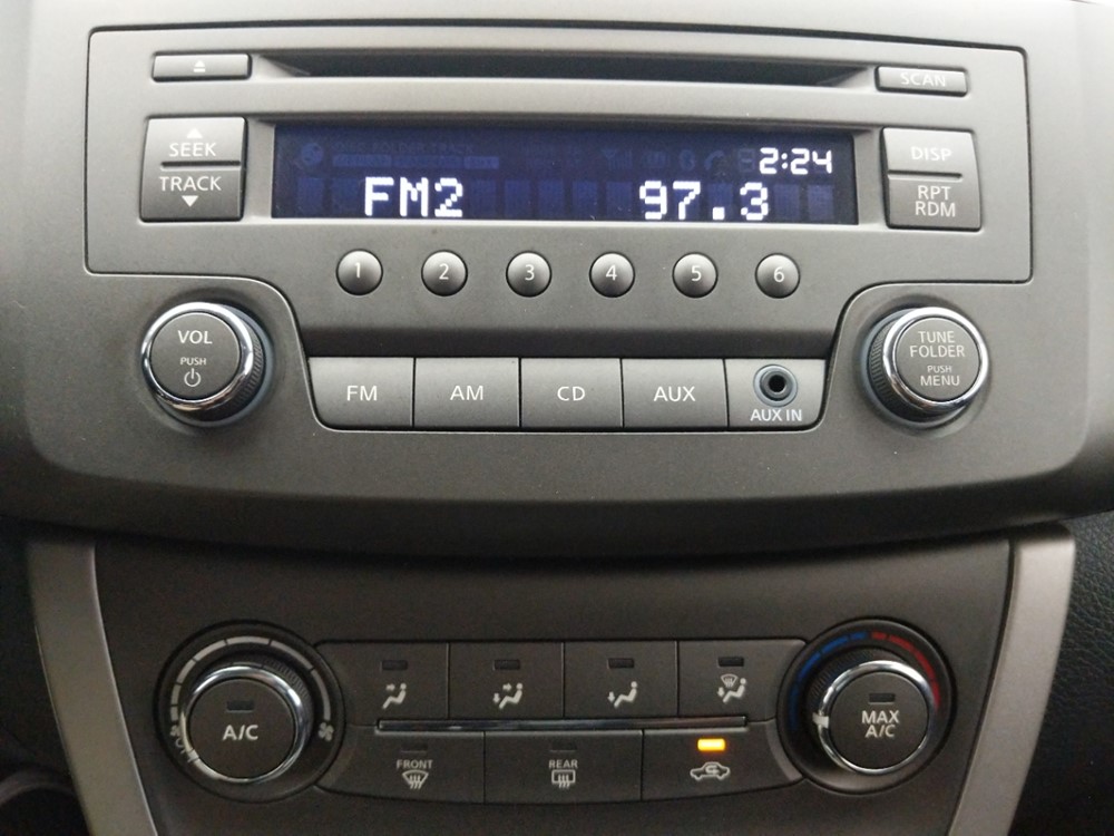 2014 Nissan Sentra - Stereo Package