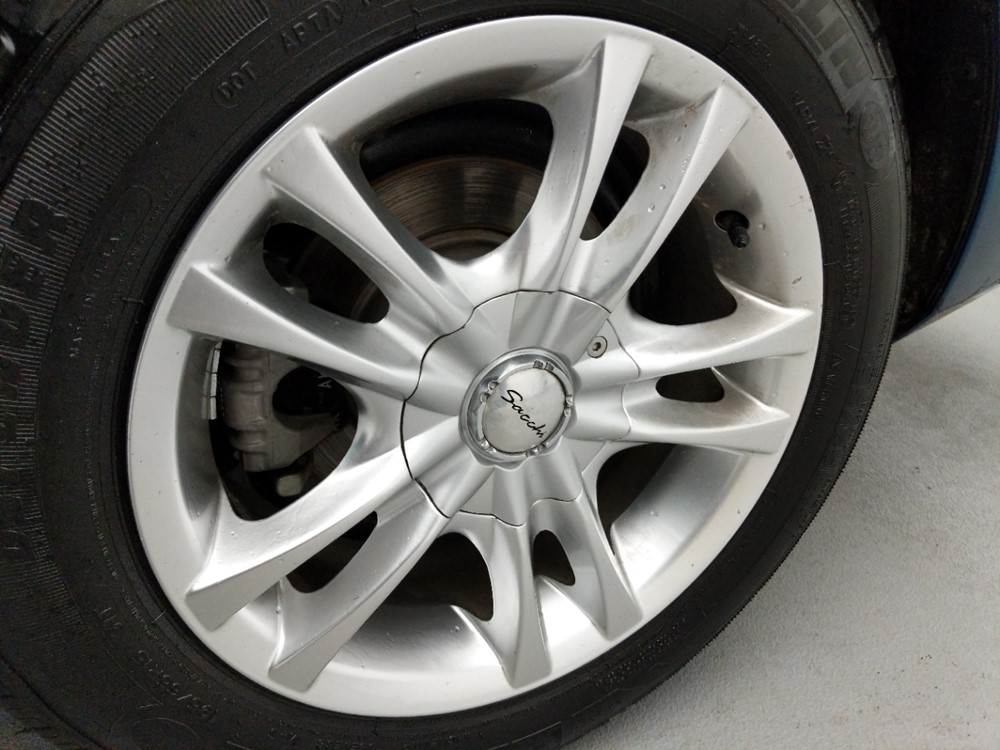 2015 Volkswagen Jetta - Wheel