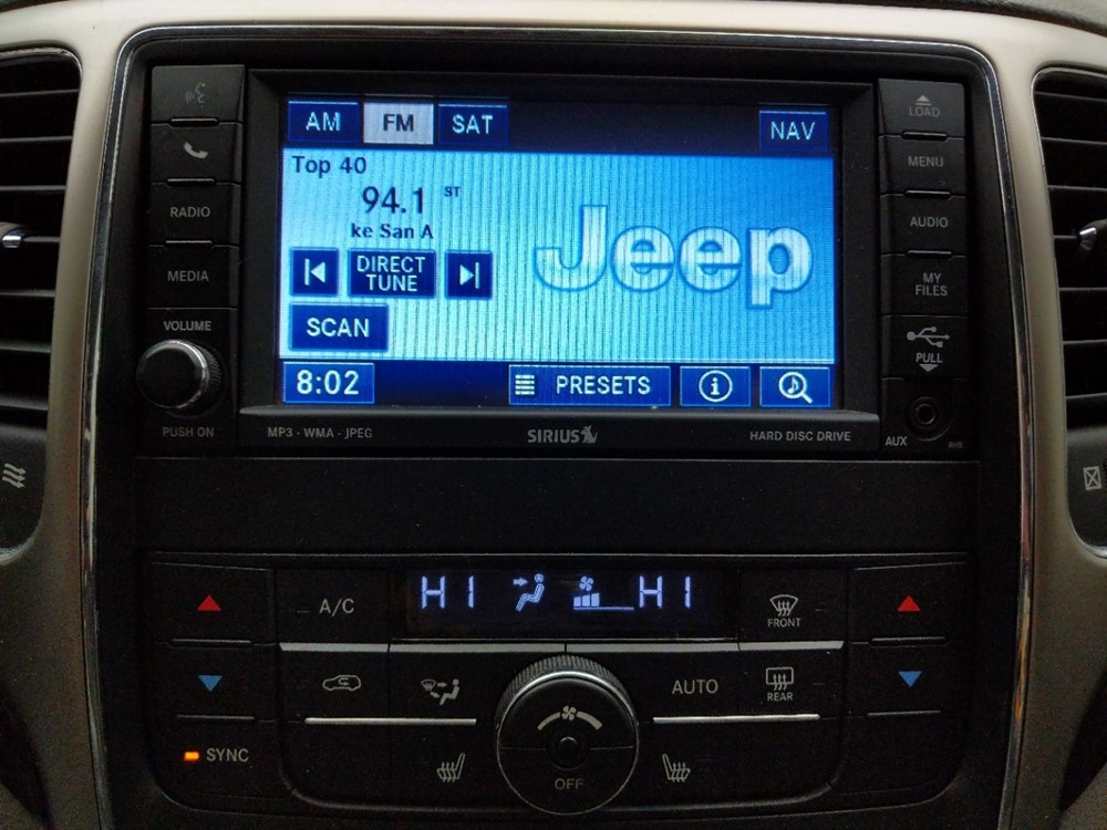 2011 Jeep Grand Cherokee - Stereo Package
