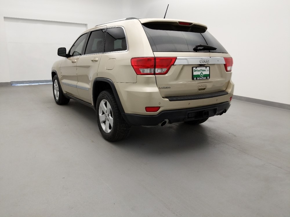 2011 Jeep Grand Cherokee - Driver Rear Bumper