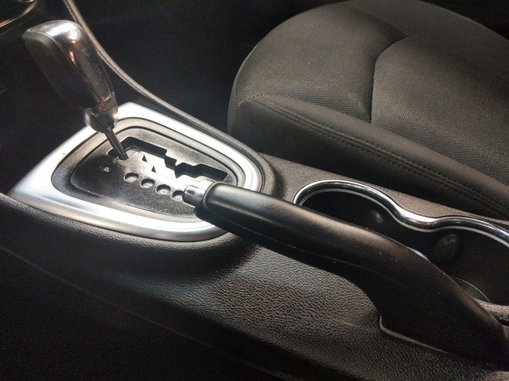 2014 Dodge Avenger - Center Console/Cup Holders