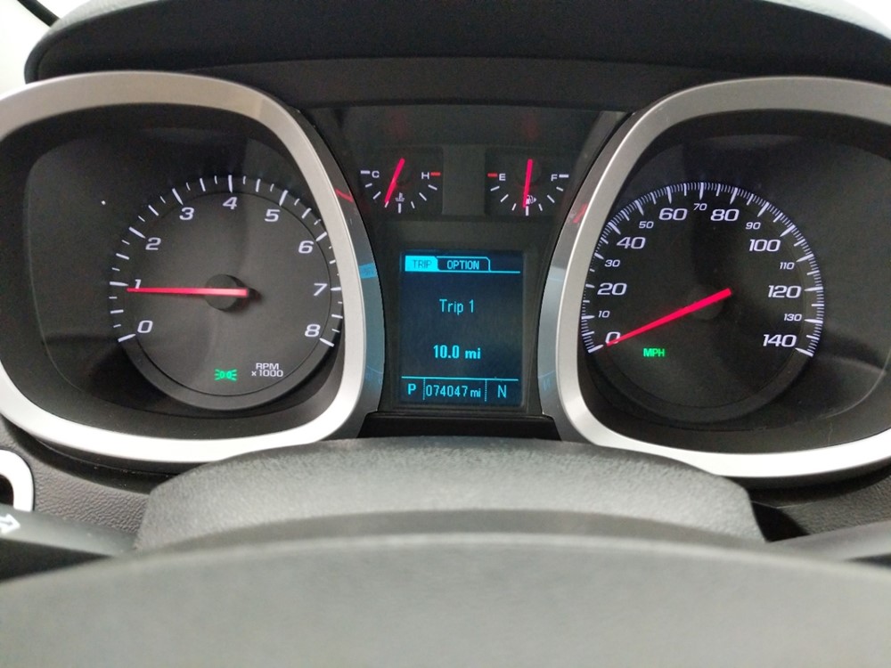 2016 Chevrolet Equinox - Odometer Close Up