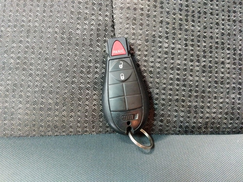 2017 Dodge Ram 1500 - Keys