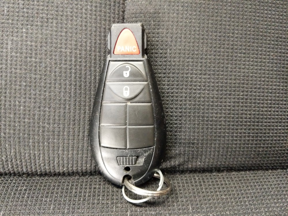 2013 Dodge Durango - Keys