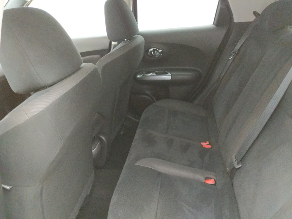 2013 Nissan JUKE - Driver Rear Seat