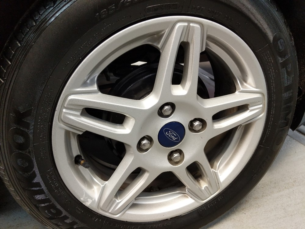 2017 Ford Fiesta - Wheel