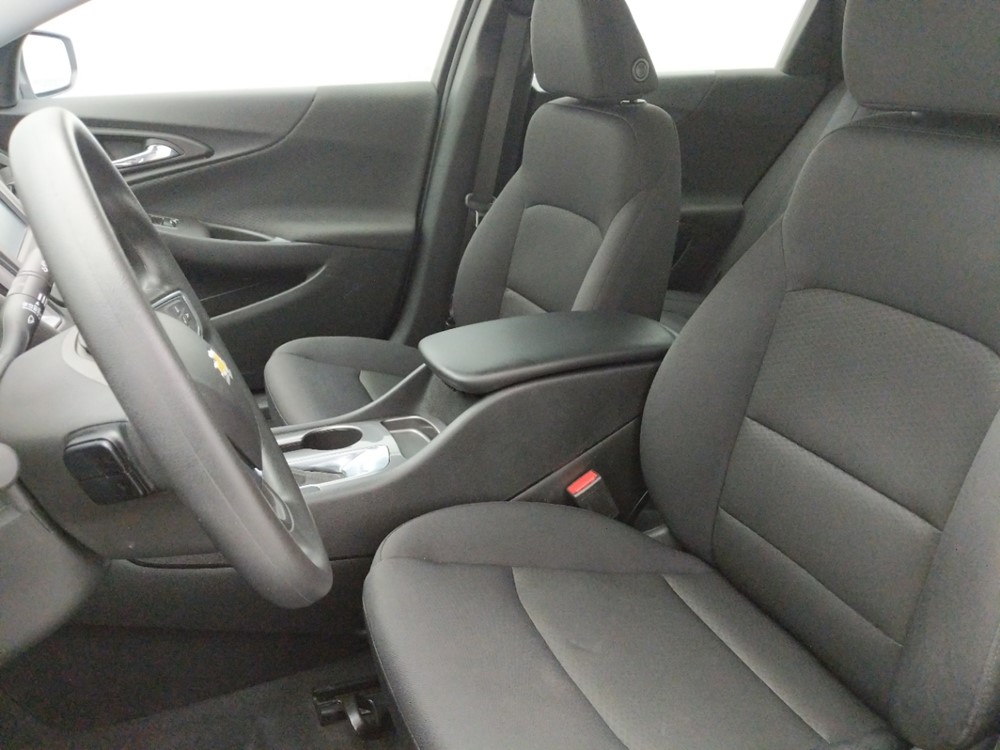 2017 Chevrolet Malibu - Driver Front Seat