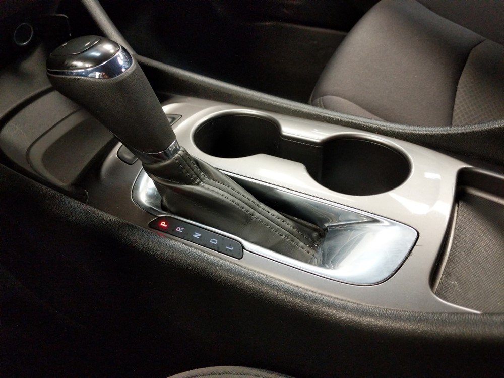 2017 Chevrolet Malibu - Center Console/Cup Holders