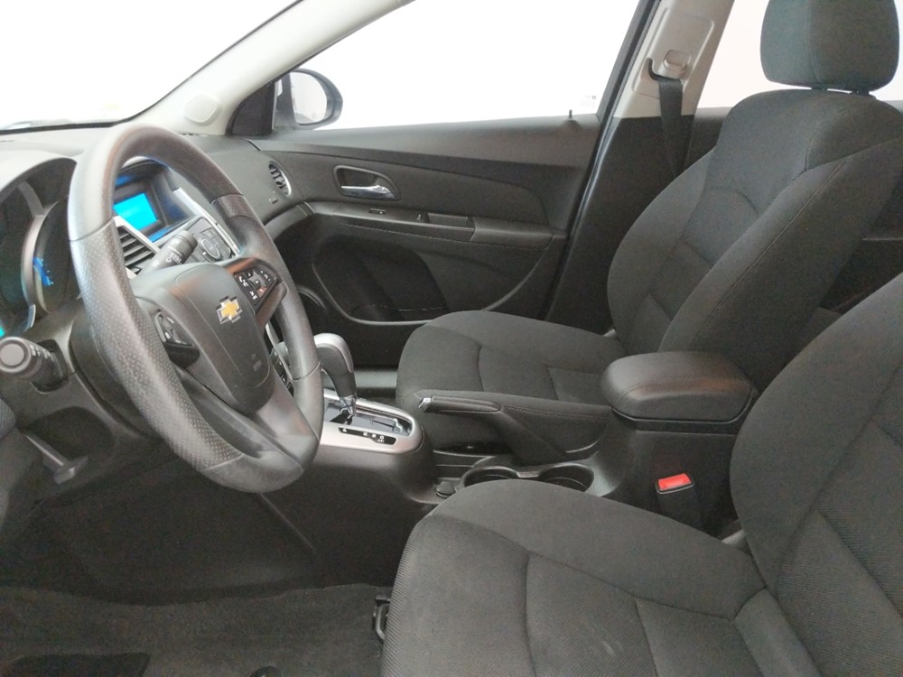 2016 Chevrolet Cruze - Driver Front Seat