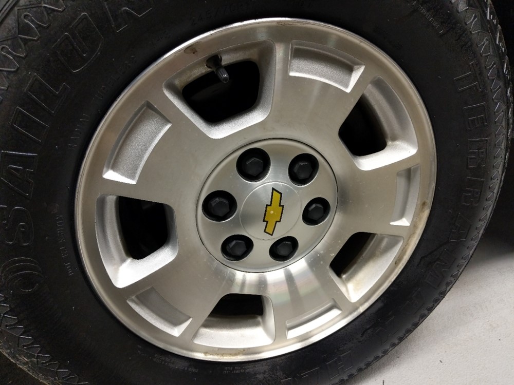 2012 Chevrolet Silverado 1500 - Wheel