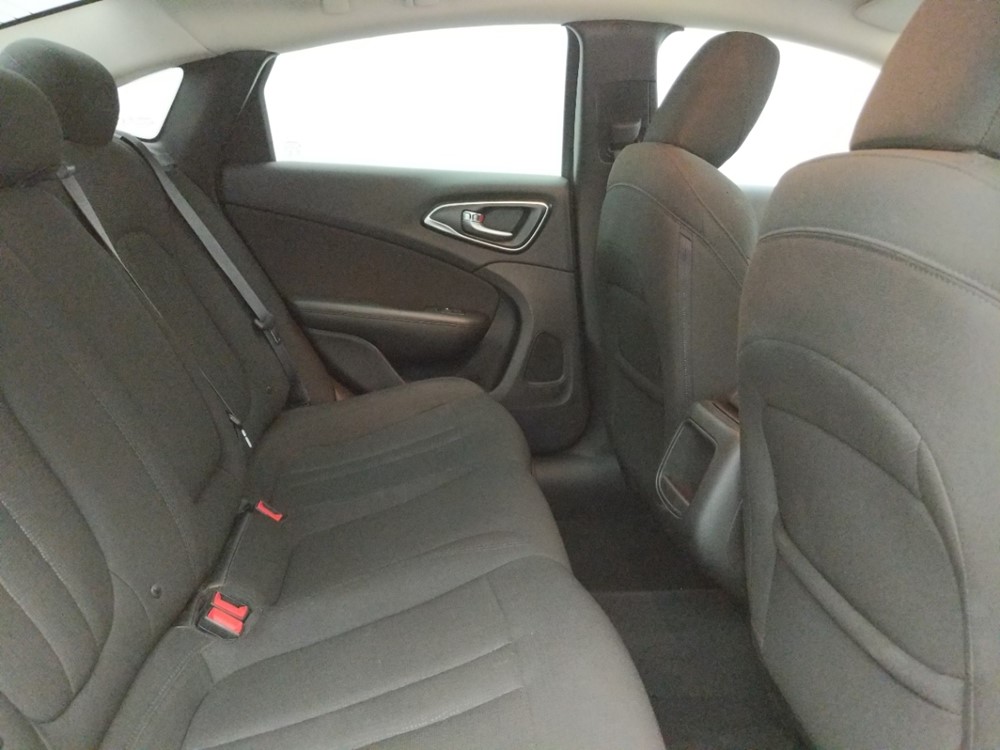 2016 Chrysler 200 - Passenger Rear Seat