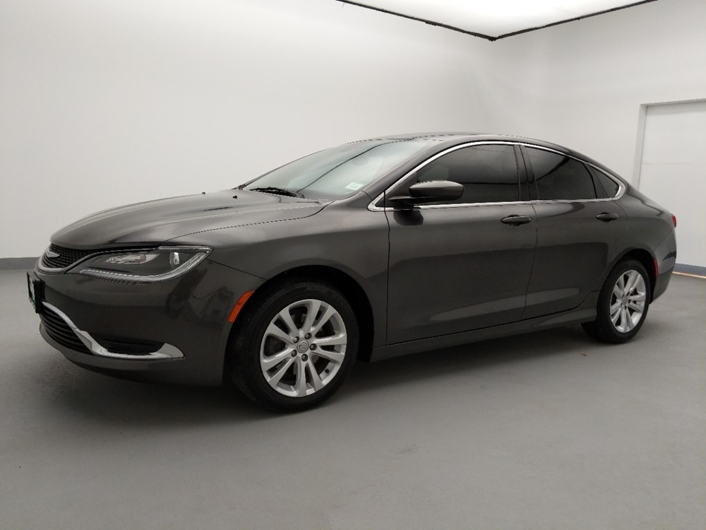 2016 Chrysler 200 - Driver Front Side
