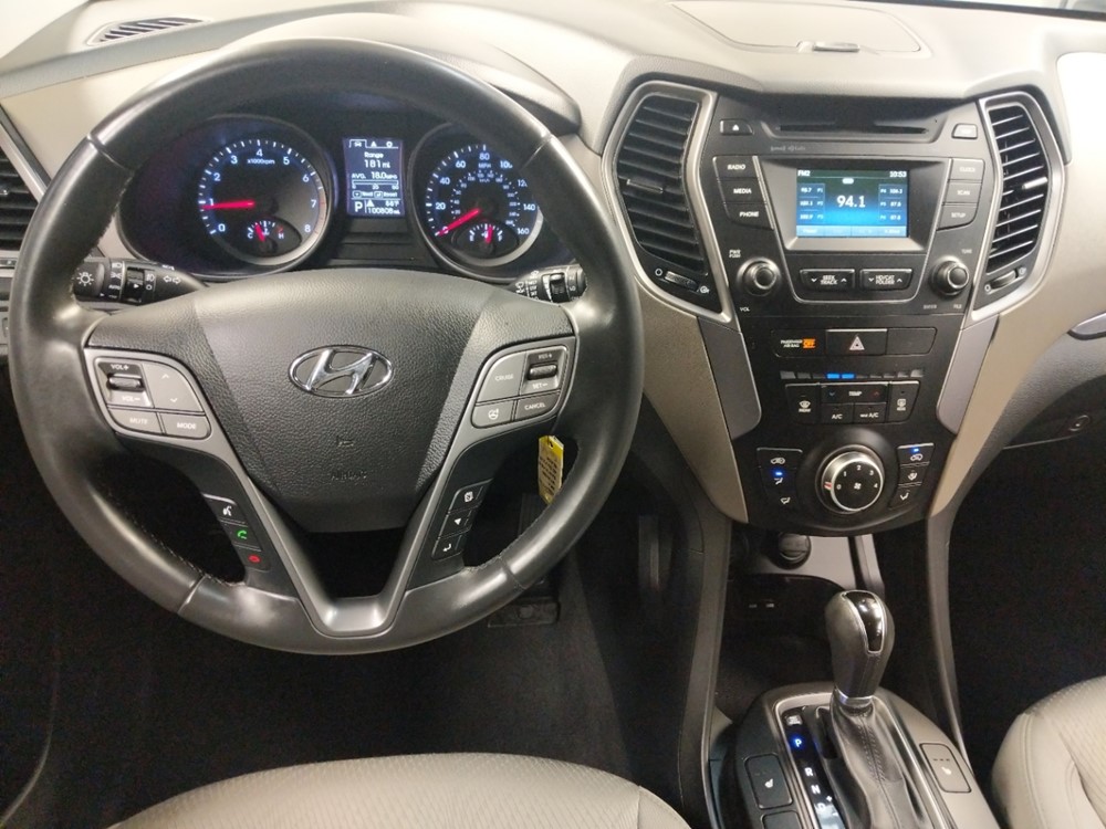 2014 Hyundai Santa Fe - Driver Dash