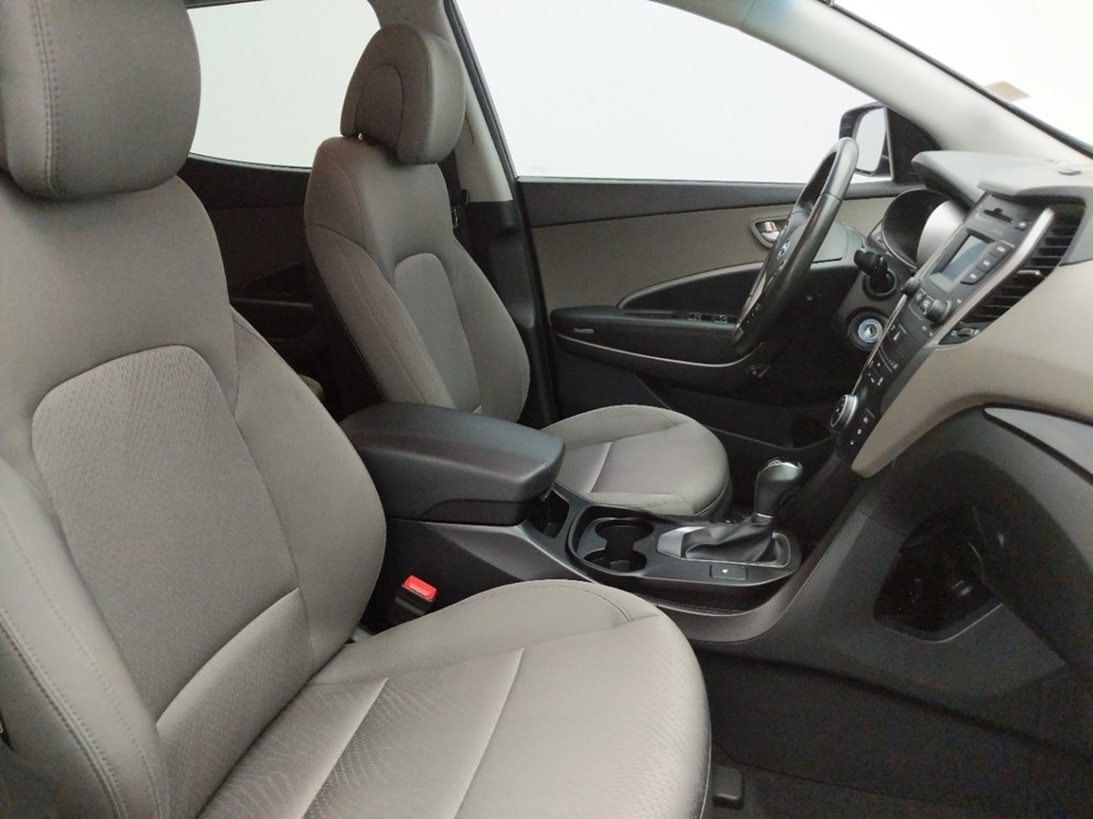 2014 Hyundai Santa Fe - Passenger Front Seat